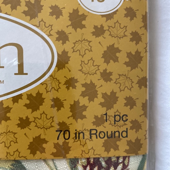 Autumn Tablecoth - Picture 2 of 3